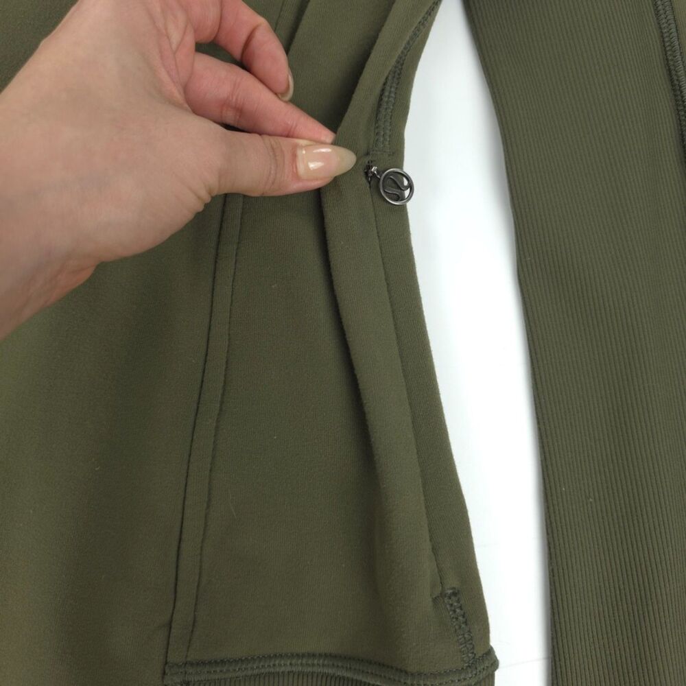 LULULEMON Bhakti Yoga Jacket Fatigue Green Athleisure Running Sporty Training 8 - Picture 6 of 12
